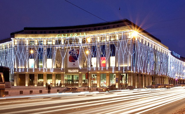 Галерея — коммерческий комплекс с многоярусной автостоянкой, Санкт-Петербург